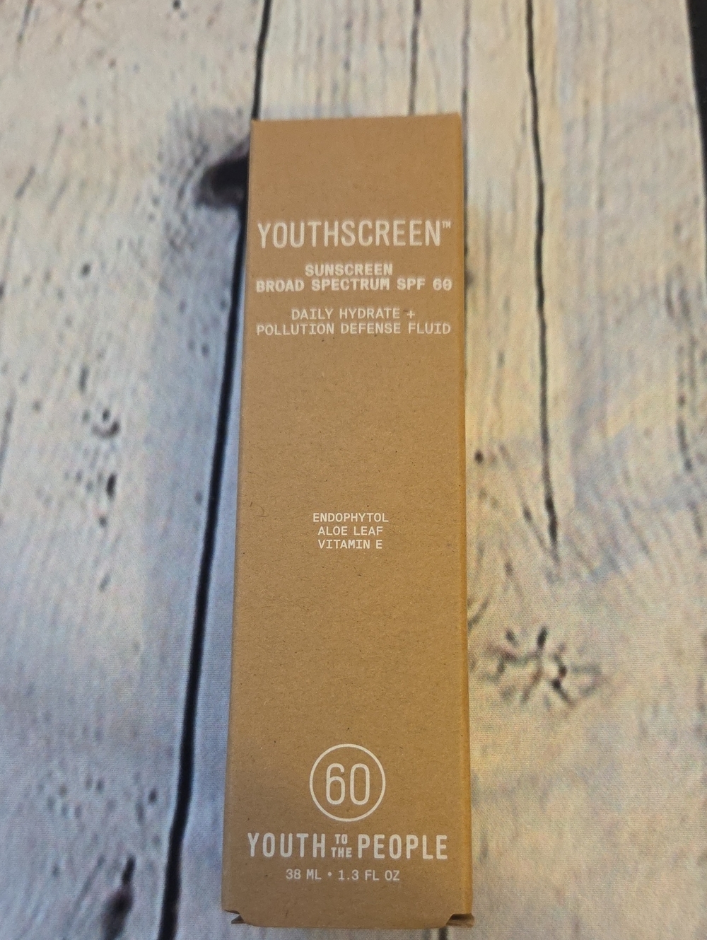 Youthscreen Sunscreen Youth to the People NEW SPF 60